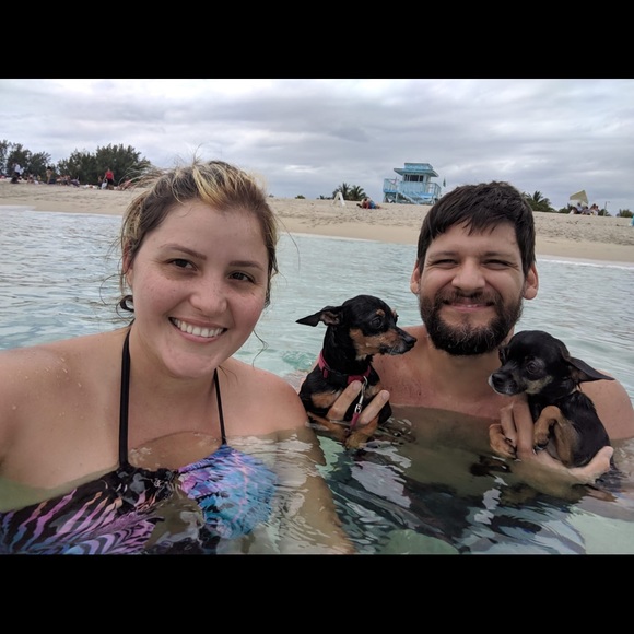 Meet your Posher, Gabriela - Picture 3 of 5